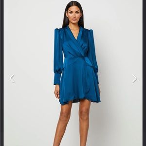 BCBGMAXAZRIA SURPLICE NECK FAUX WRAP DRESS in Poseidon (Blue). Size 10. NWT